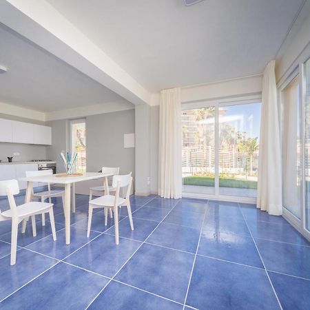 Residence Delfino, Portorosa Фурнарі Екстер'єр фото