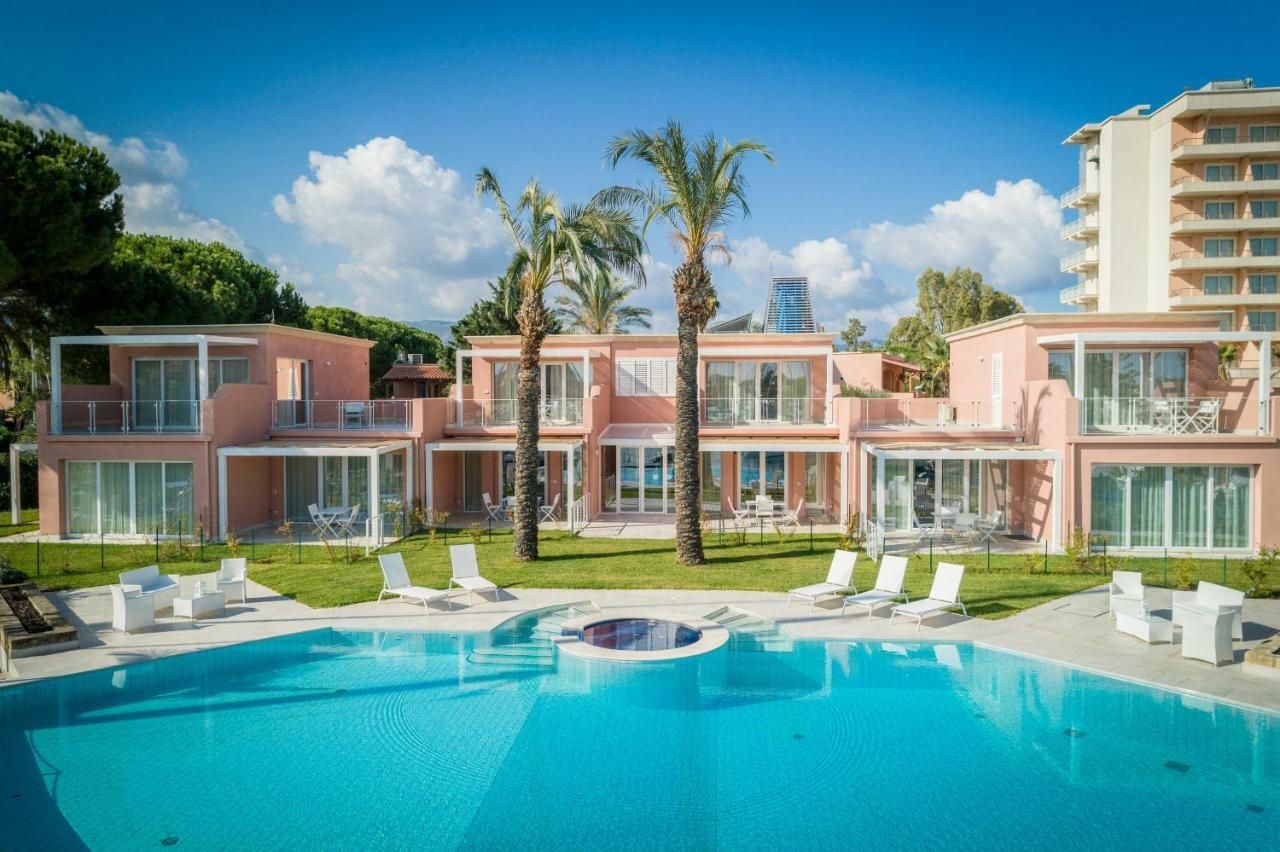 Residence Delfino, Portorosa Фурнарі Екстер'єр фото