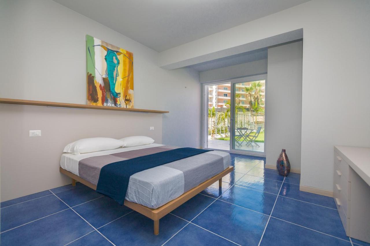 Residence Delfino, Portorosa Фурнарі Екстер'єр фото